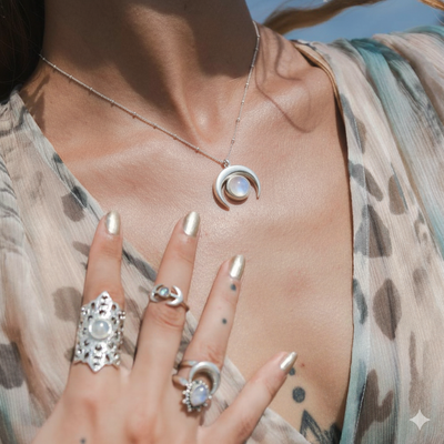 Freya Necklace Silver