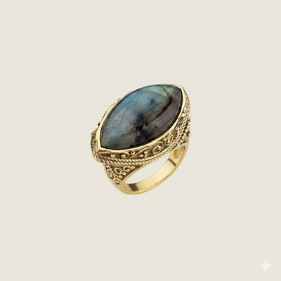 Aryia Labradorite Ring