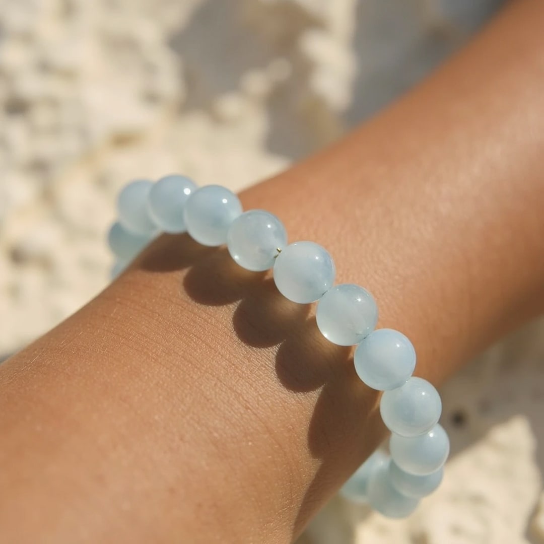 "Happiness" Bracelet in Aquamarine