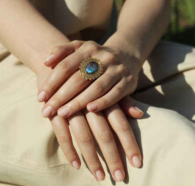 Lunar Sunbeam Labradorite Ring