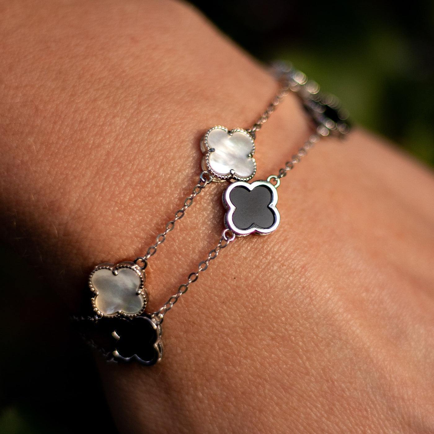 “Lucky Clover” Bracelet in Mother-of-Pearl or Onyx
