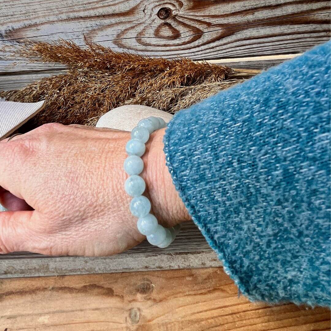 "Happiness" Bracelet in Aquamarine