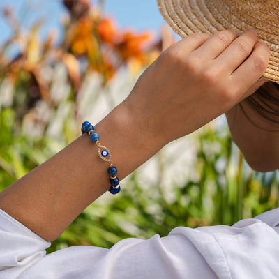 “Gaze of Truth” Bracelet in Lapis Lazuli