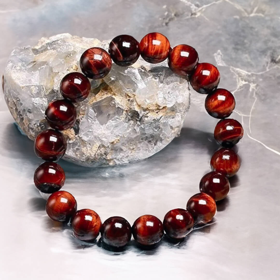 "Earthly Shield" Bracelet in Bull's Eye Stone