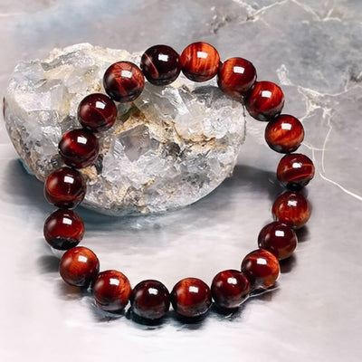 "Earthly Shield" Bracelet in Bull's Eye Stone