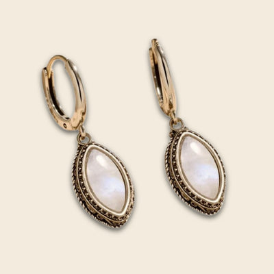 "Calm & Light" Moonstone Earrings